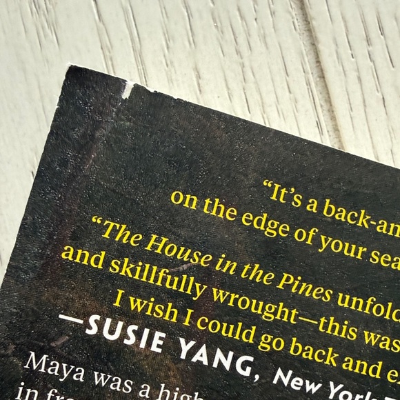 The House in the Pines by Ana Reyes - Picture 3 of 3